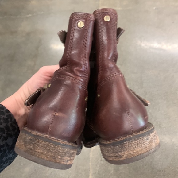 UGG Brown Fabrizia Leather Moto boots - Picture 5 of 5